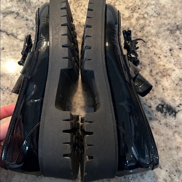 Jonak Black patent leather platform loafer - Picture 8 of 10